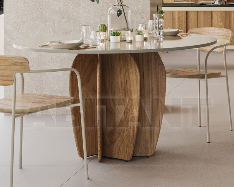 Buy Dining table CORAL Punt Mobles  2024 CRO131